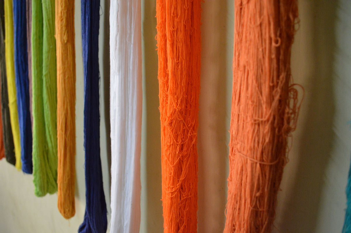 A Peek into the History of Sri Lankan Handloom! — ApiHappi